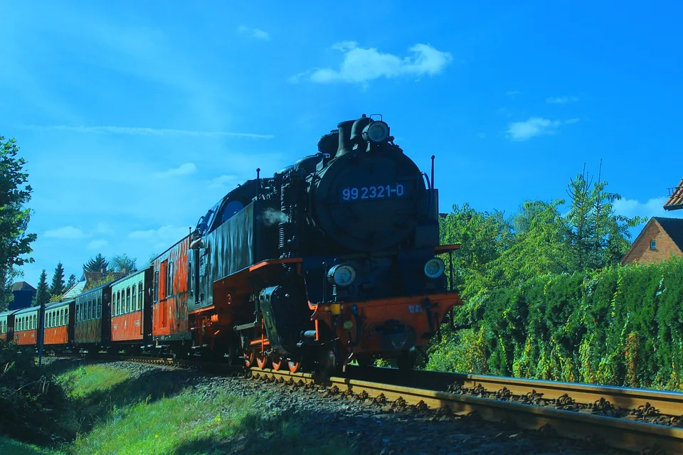 125 Jahre Schmalspurbahnen: Dampfzugfeier im Harz begeistert Besucher