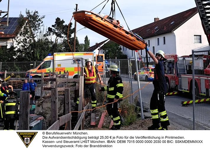 Bauarbeiter in Untermenzing: Dramatischer Sturz in die Baugrube