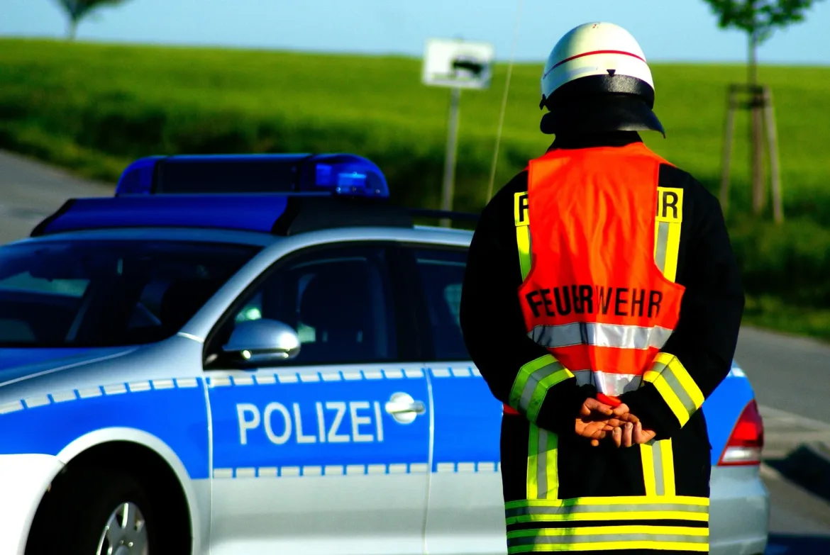 Großbrand in Hochhaus: Feuerwehr Ratingen verhindert Schlimmeres