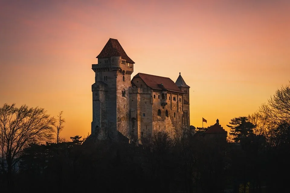 Die geheimnisvolle Burg Gemen: 900 Jahre Geschichte und Wanderparadies