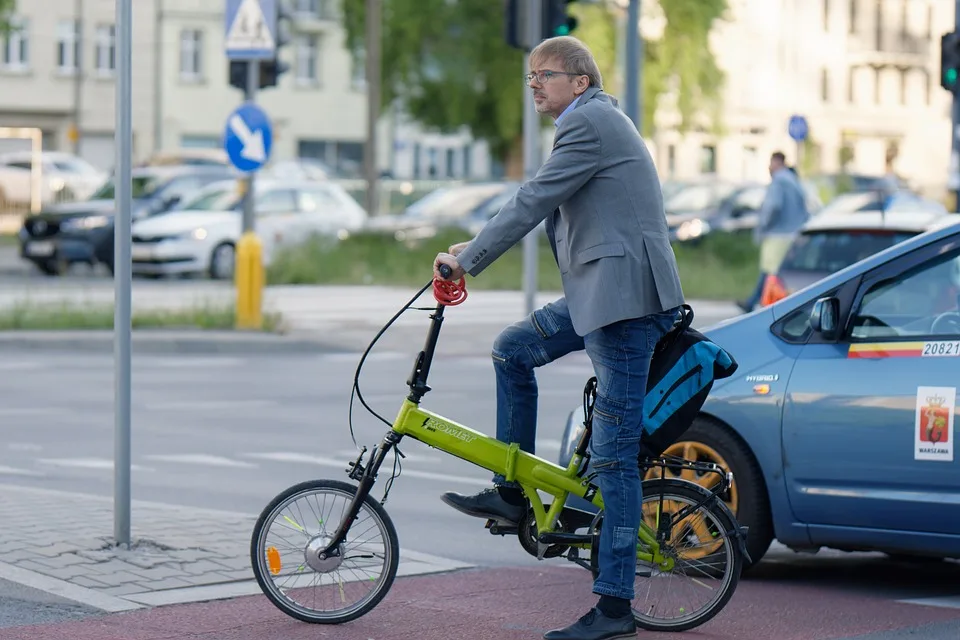 Entdeckungsreise auf zwei Rädern: Radtour zu Klimaschutzprojekten in Ober-Mockstadt