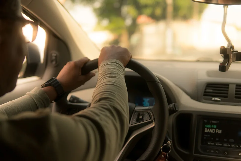 Erfurt: Polizei zieht berauschte Fahrerinnen aus dem Verkehr