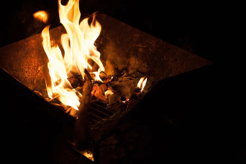 Feuerdrama in Buschkuhnsdorf: Angeklagter streitet Brandverursachung ab