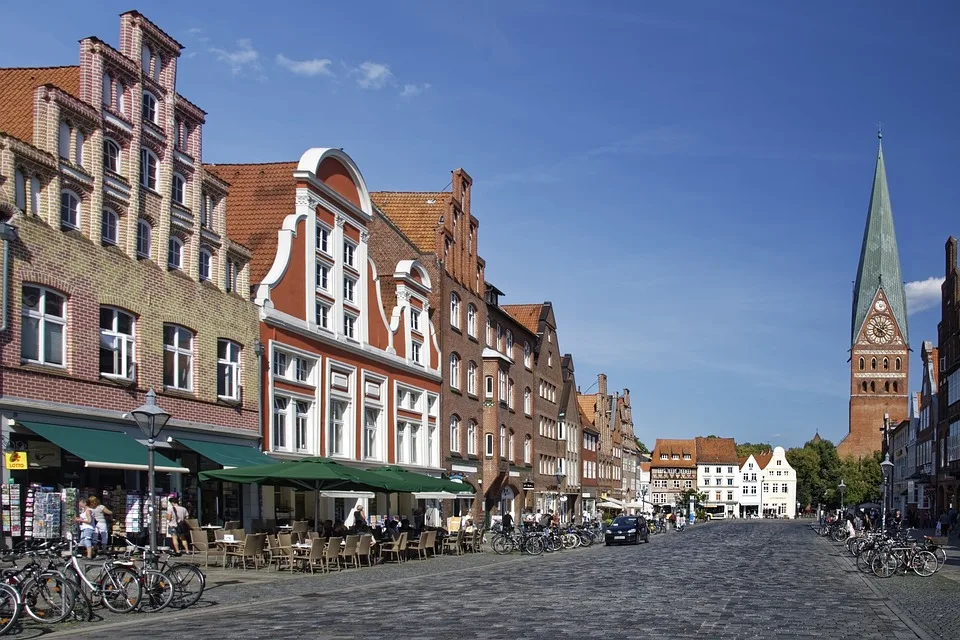 Gefühlschaos in Lüneburg: Rote Rosen sorgen für überraschende Wendungen