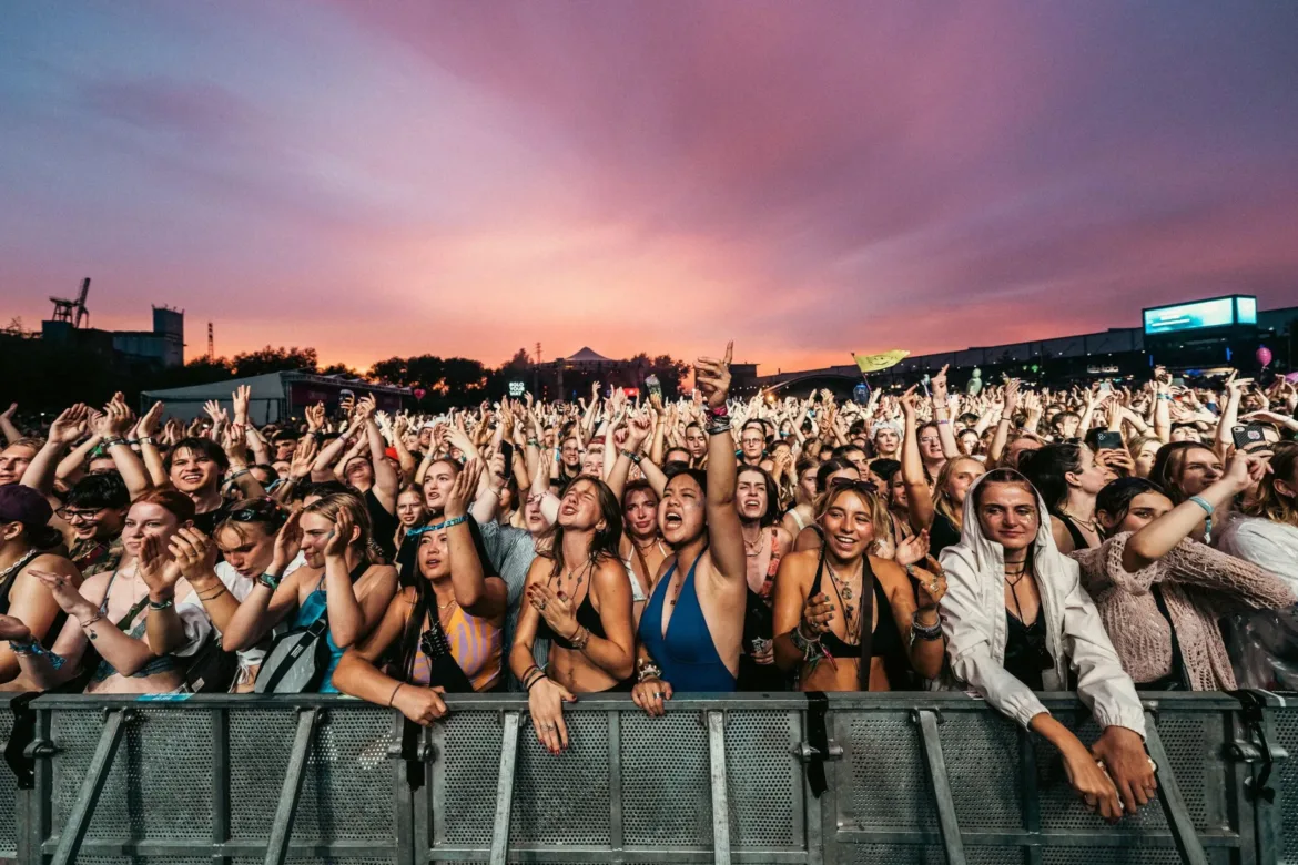 MS Dockville 2023: Ein Fest der Musik und Kunst in Wilhelmsburg