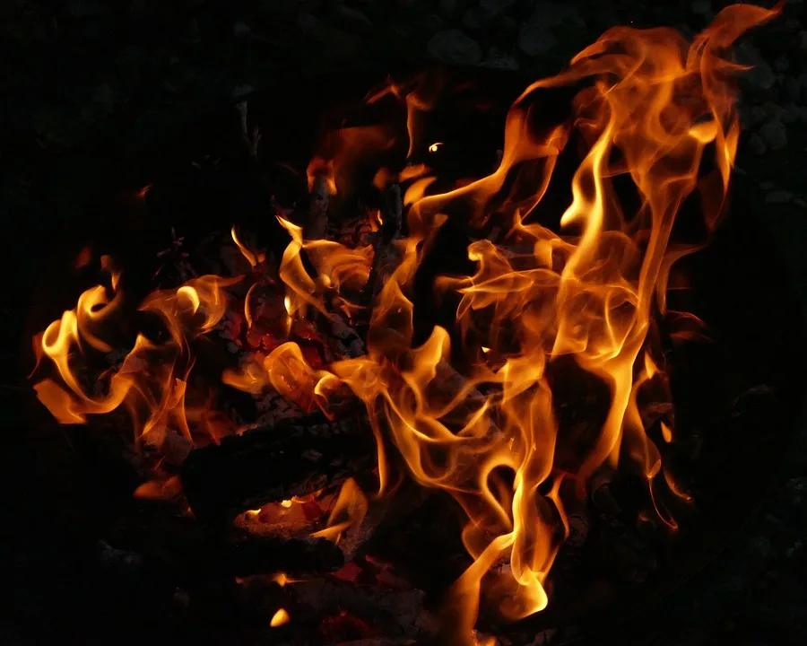 Neuanfang nach dem Feuer: Judith und Mel finden Zuversicht in Oldenburg