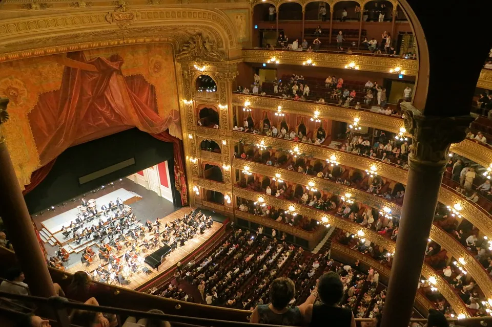 Neues Kapitel für das Landestheater Eisenach: Werkstätten nach Brand wiedereröffnet