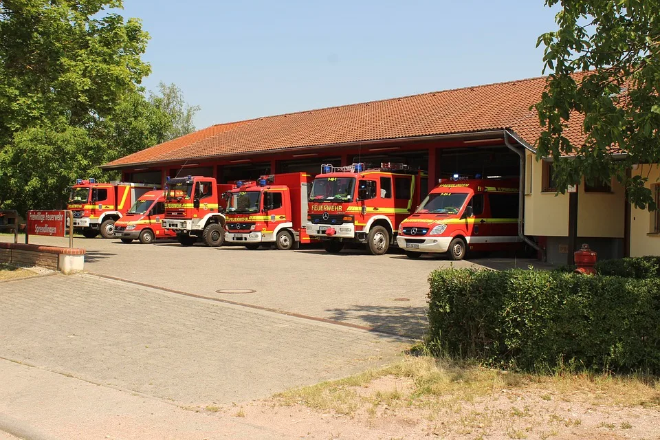 Praktische Stabsübung: Feuerwehren im Kreis Borken trainieren für Notfälle