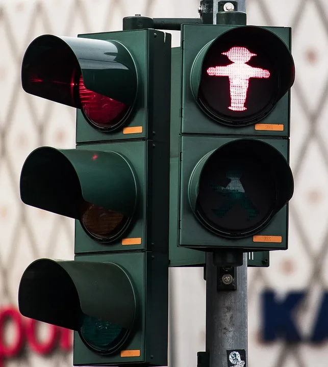 Tödlicher Verkehrsunfall bei Ottersberg: Lkw bremst Verkehr aus