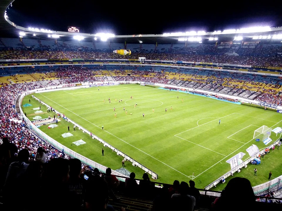 Turbulente Fußball-Woche: Hürriyet stürmt an die Tabellenspitze!