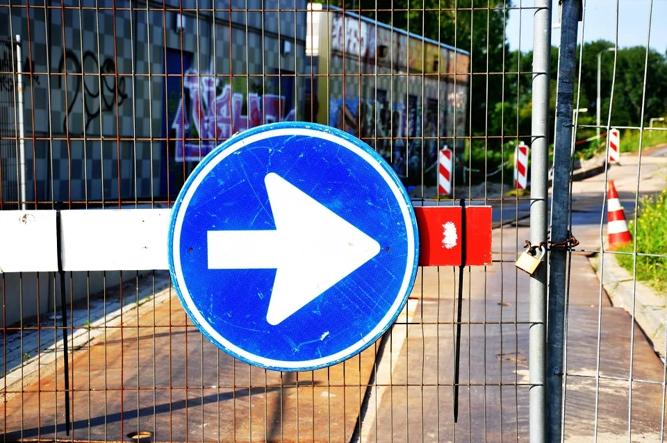 Verkehrsänderungen zur Kirchweih: Dorfbrunnenstraße bis Sept. gesperrt