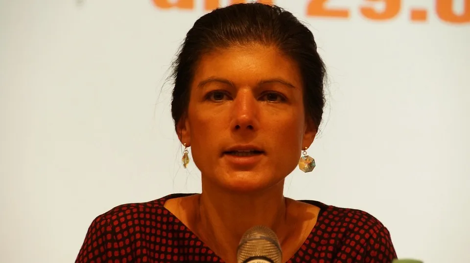 Wagenknecht präsentiert Fünf-Punkte-Plan gegen Kürzungen bei Rente und Bürgergeld