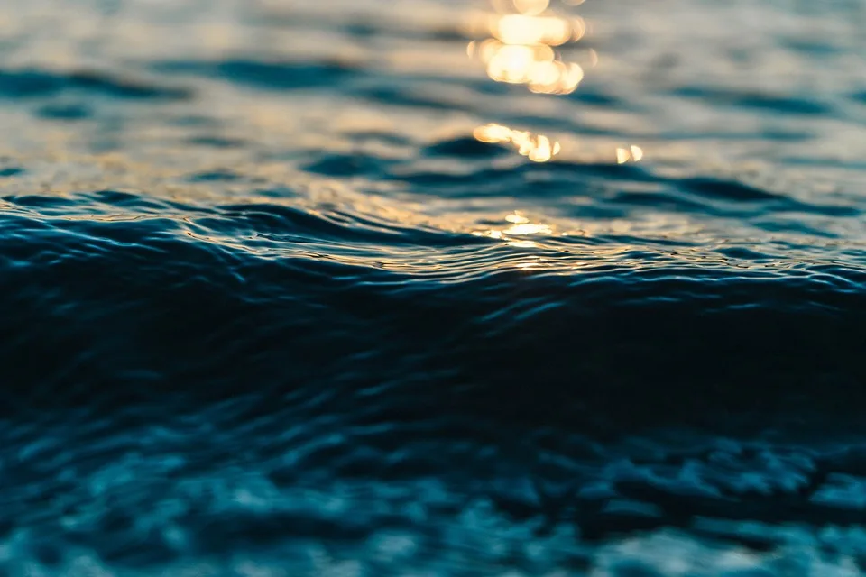 Wasserproblematik am Bechhofer Friedhof: Gefahr für Gräber und Ruhezonen