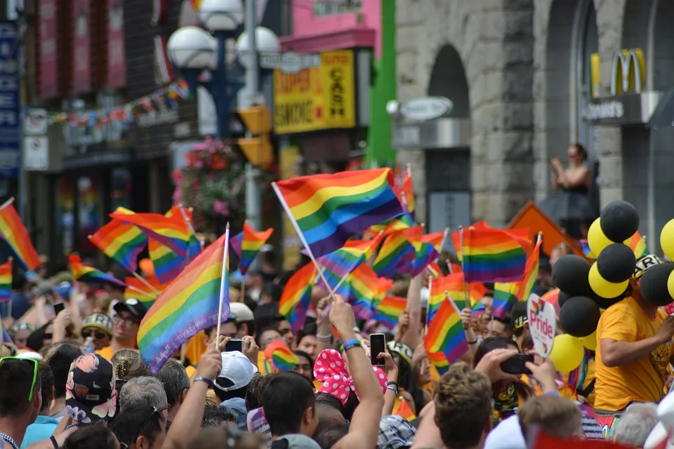 Zeitz feiert Vielfalt: Zweiter Christopher Street Day begeistert die Stadt