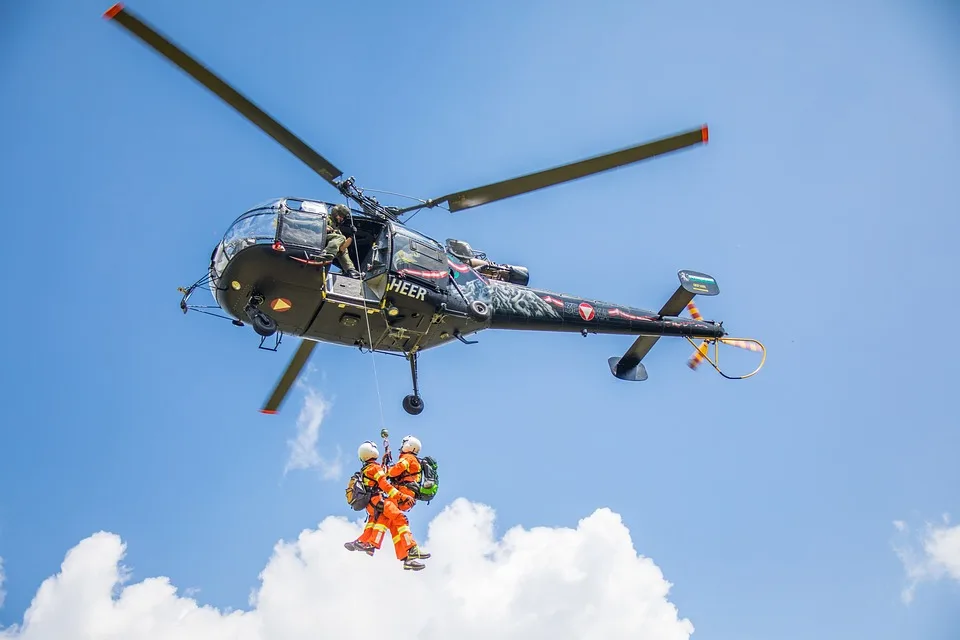 „Bundeswehr-Fallschirmspringer üben in Barth: Flughafensperrung für 10 Tage“