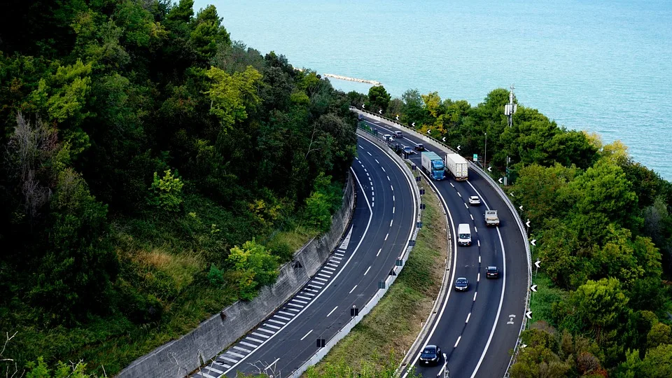 A14-Unfall zwischen Schkeuditz und Gröbers sorgt für chaotischen Stau