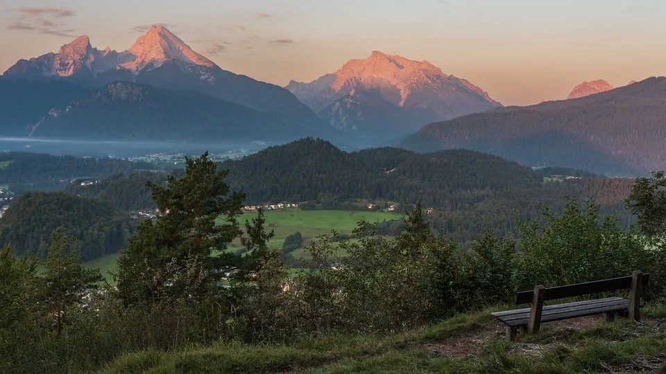 Bayerns Innenminister fordert strikte Rückweisungen an deutschen Grenzen!