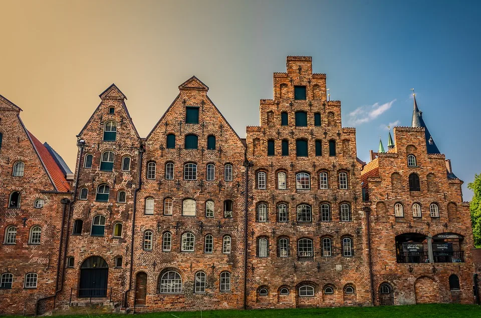 Bürger für Lübeck: Buddenbrookhaus – Abriss oder Sanierung?