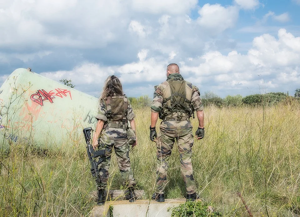 Bundeswehr-Abfangjäger im Einsatz: Russische Jets über der Ostsee erkannt!