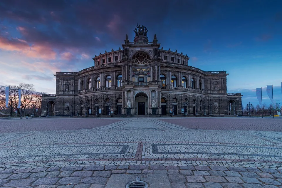 Dresden: Einsturz der Carolabrücke – Alarmstufe Rot für deutsche Brücken!