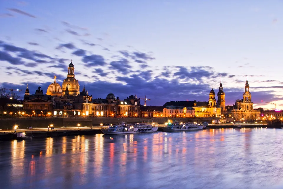 Dresden bereitet sich auf Hochwasser: Alarmstufe 4 droht!