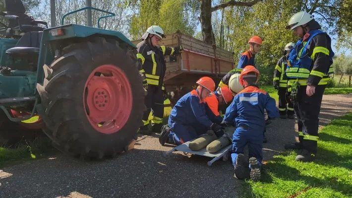 Ein Tag im Leben der Jugendfeuerwehr: Feuerwehrtag voller Action