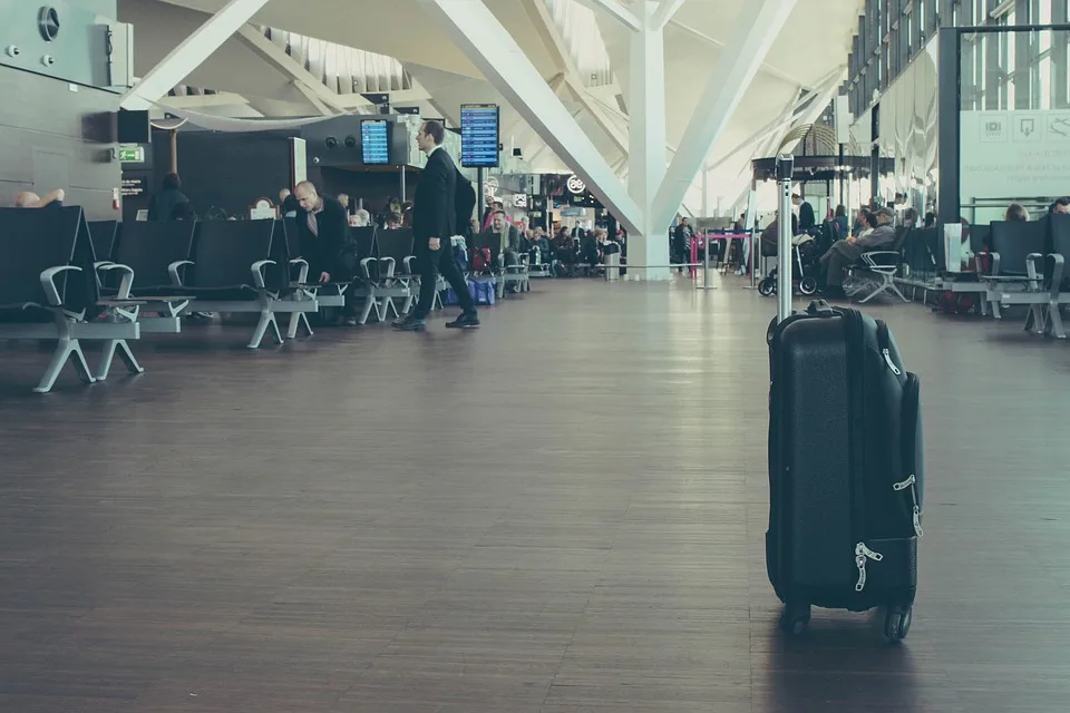 Flughafen Düsseldorf: Neues Lanyard signalisiert unsichtbare Beeinträchtigungen