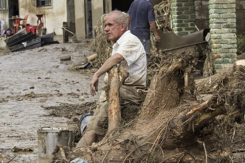 Hochwasser-Alarm: Zwei Dörfer in Polen wegen Regen evakuiert!