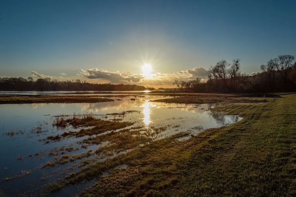 Hochwasser-Albtraum: Dauerregen bringt Bayern an den Rand der Überflutung!