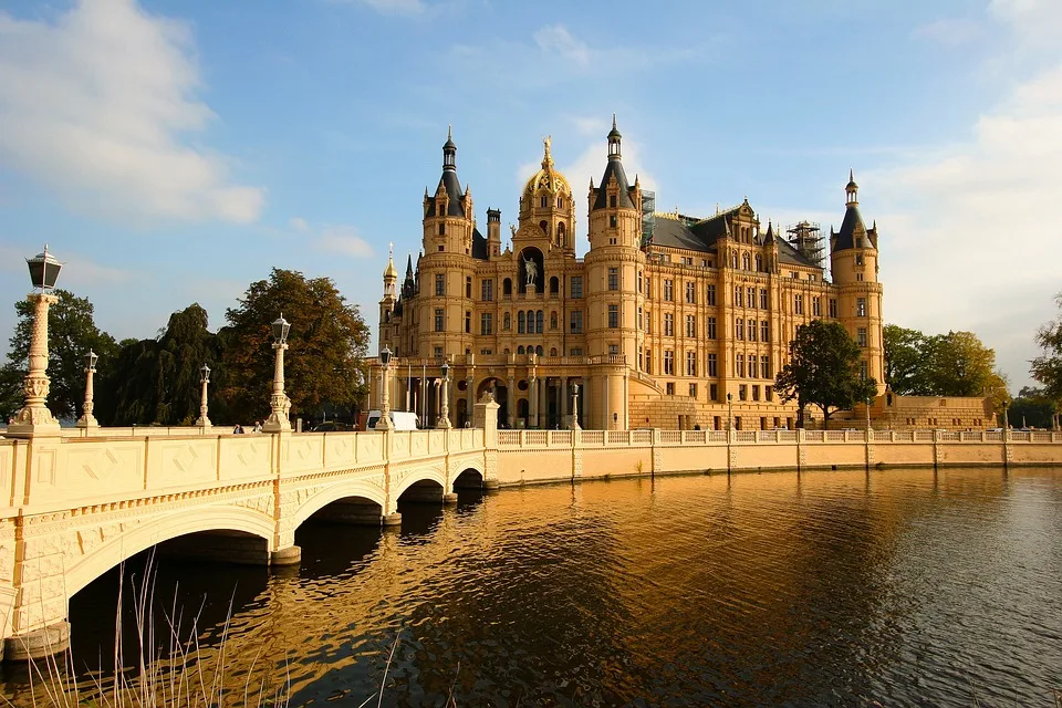 Neuanfang in Schwerin: FDP und Unabhängige Bürger vereinen Kräfte!