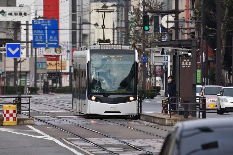 Öffentliche Beteiligung zur neuen Straßenbahnlinie in Rostock gestartet