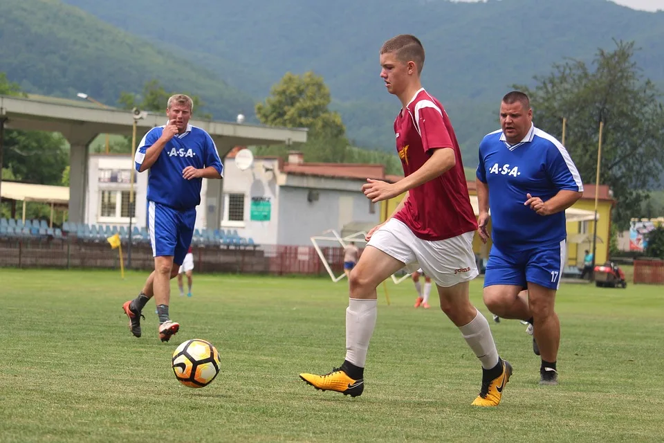 Schalke 04 U19 kämpft sich ins DFB-Pokal, Jena bezwungen im Elferschießen