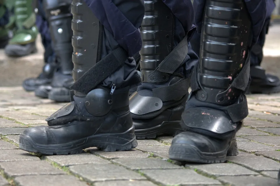 Stegner verteidigt Auftritt bei Friedensdemo:  SPD muss dabei bleiben!