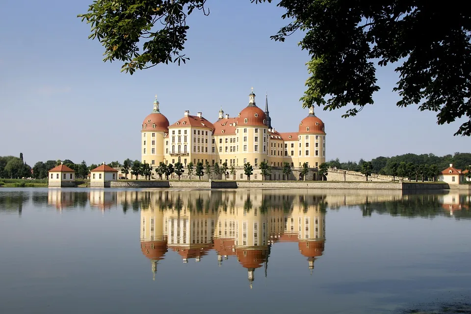 Teileinsturz der Carolabrücke: Abriss und Hochwassergefahr in Dresden!