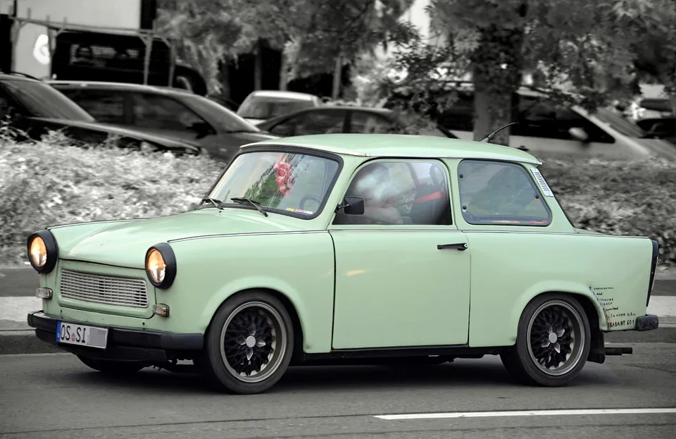 Trabi-Unfall: Genesungswünsche für Nick nach folgenschwerem Crash!