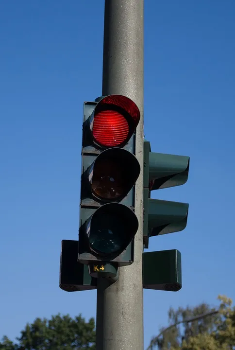 Verkehrschaos in Bielefeld: Schildescher Straße für acht Wochen gesperrt!