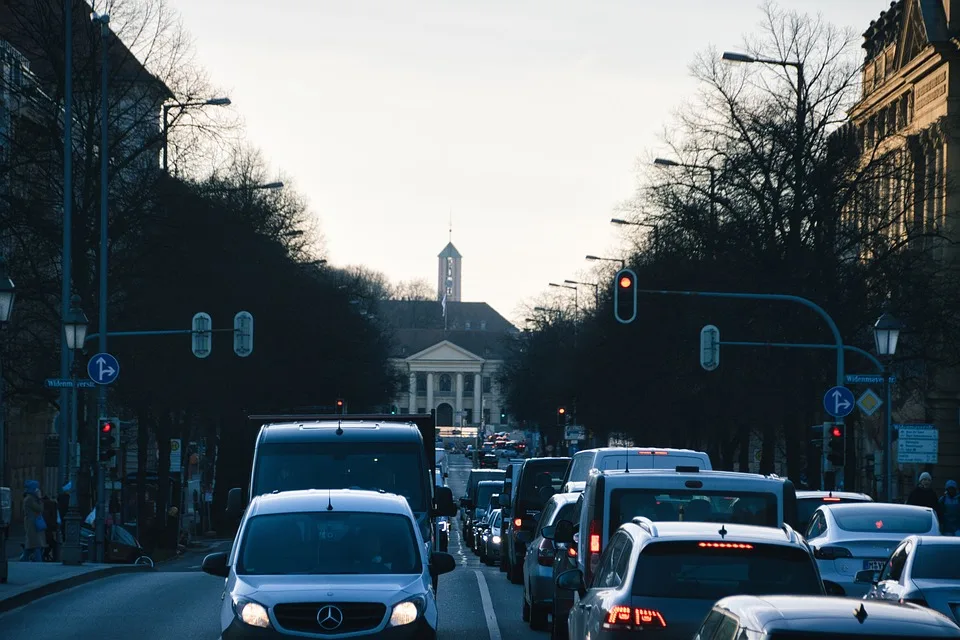 Verkehrschaos in Hamburg: Brückensperrung und großer Klimastreik!