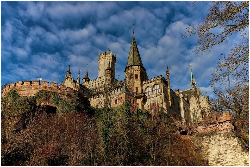 „Marienburg: Sanierungen und Ausstellung – Ein Blick hinter die Kulissen“